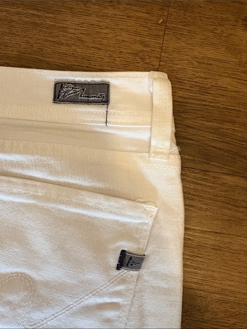 Citizens Of Humanity White Flare Jeans - Picture 4 of 7